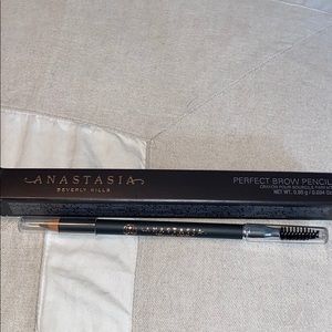 NEW IN BOX Anastasia perfect brow pencil -caramel